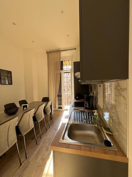 Heaven Luxury - 4 Bedroom 3 Bth, 13 Pr, Dowtown Apartment Rom