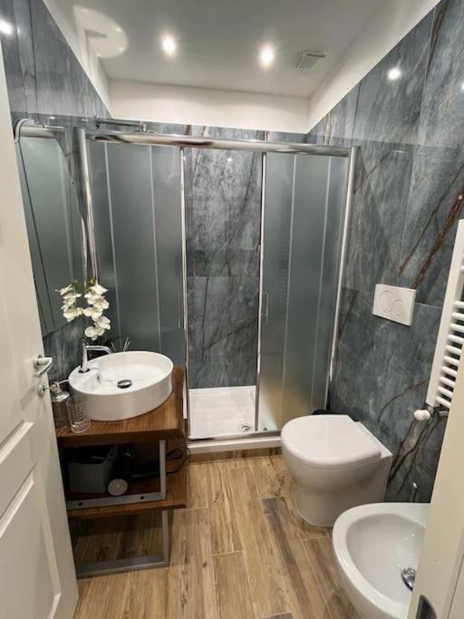 Apartment Heaven Luxury - 4 Bedroom 3 Bth, 13 Pr, Dowtown