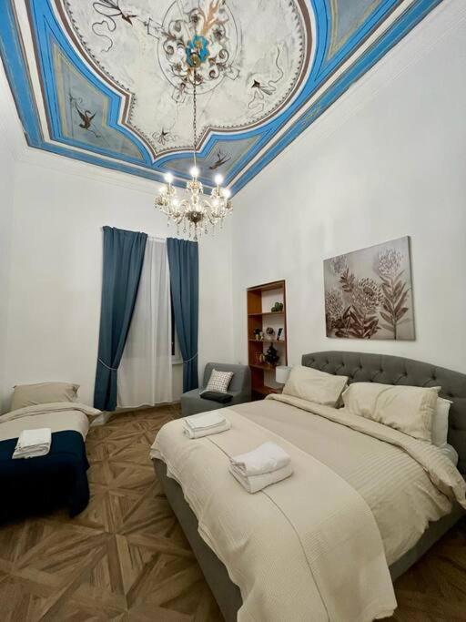 Heaven Luxury - 4 Bedroom 3 Bth, 13 Pr, Dowtown Apartment