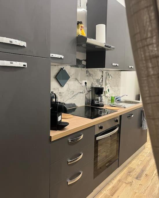 Apartment Heaven Luxury - 4 Bedroom 3 Bth, 13 Pr, Dowtown Rom