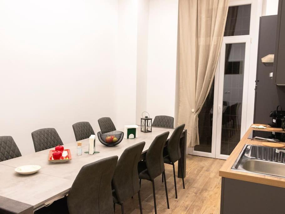 Heaven Luxury - 4 Bedroom 3 Bth, 13 Pr, Dowtown Apartment *