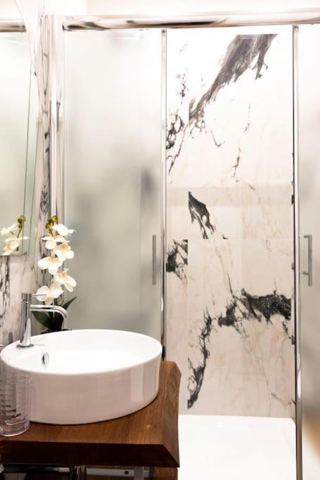 Heaven Luxury - 4 Bedroom 3 Bth, 13 Pr, Dowtown
