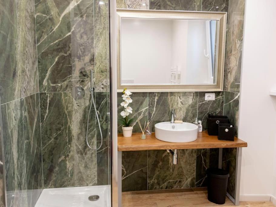 Heaven Luxury - 4 Bedroom 3 Bth, 13 Pr, Dowtown Lägenhet Rom